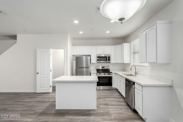 111 W Beth Drive, Phoenix, AZ 85041