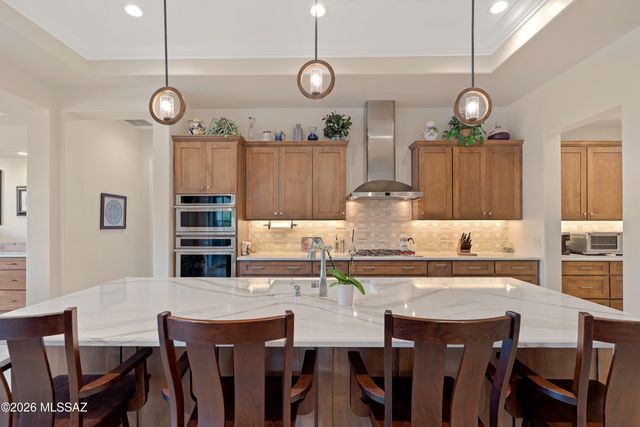 31579 S Misty Basin Road, Oracle, AZ 85623