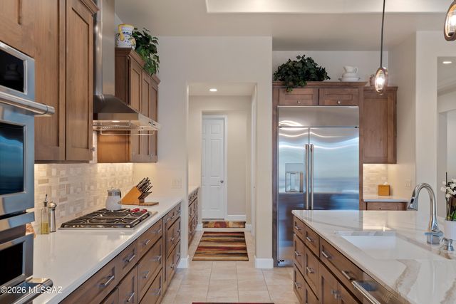 31579 S Misty Basin Road, Oracle, AZ 85623