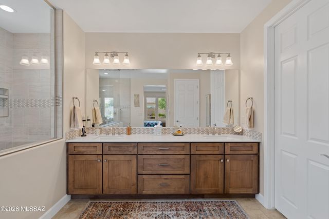 31579 S Misty Basin Road, Oracle, AZ 85623