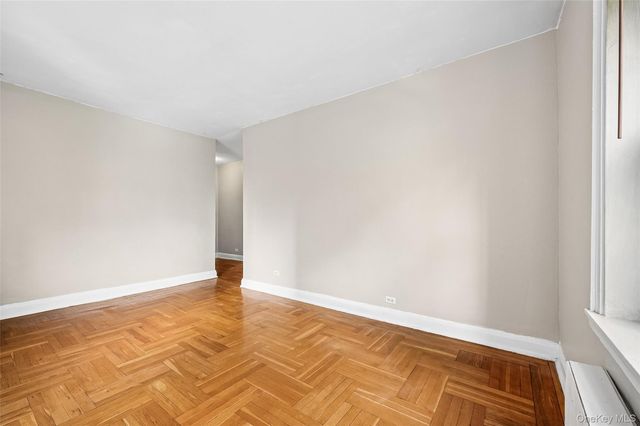 48-42 44th Street 4J, Woodside, NY 11377