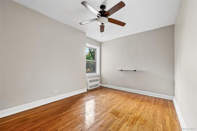48-42 44th Street 4J, Woodside, NY 11377
