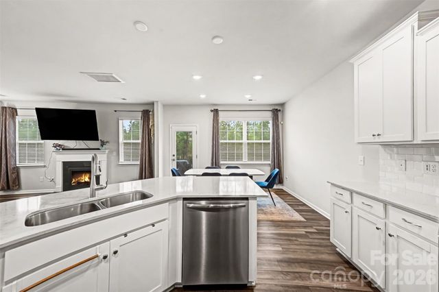 14000 Wooden Snow Trace, Charlotte, NC 28278