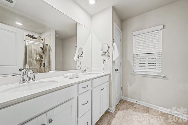 14000 Wooden Snow Trace, Charlotte, NC 28278