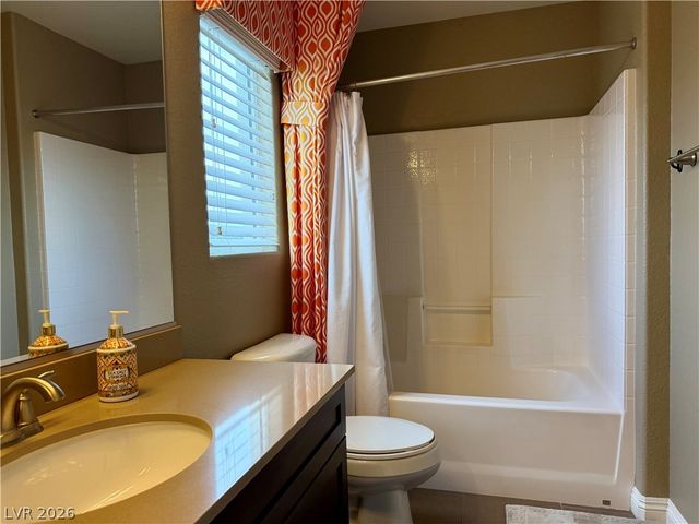 7025 Solana Ridge Drive, North Las Vegas, NV 89084