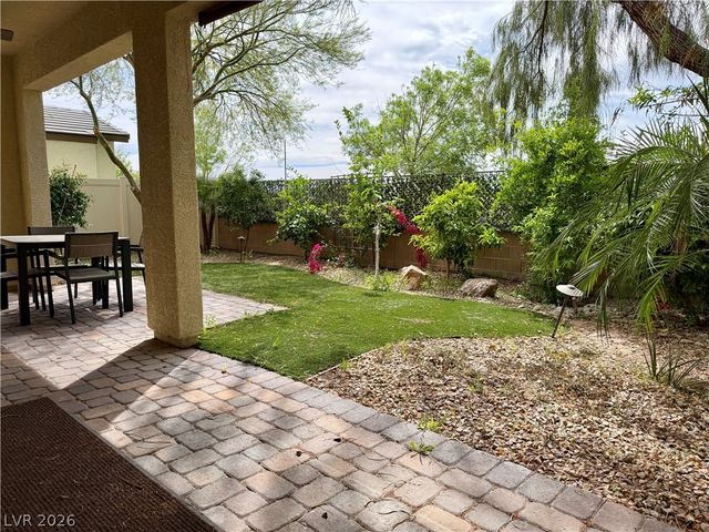 7025 Solana Ridge Drive, North Las Vegas, NV 89084