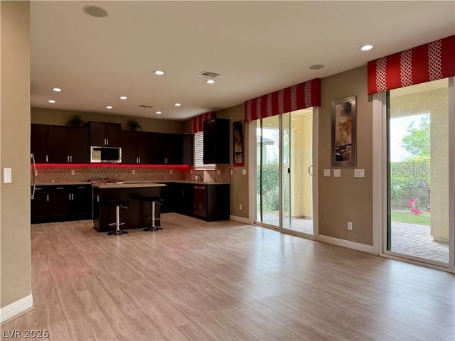 7025 Solana Ridge Drive, North Las Vegas, NV 89084