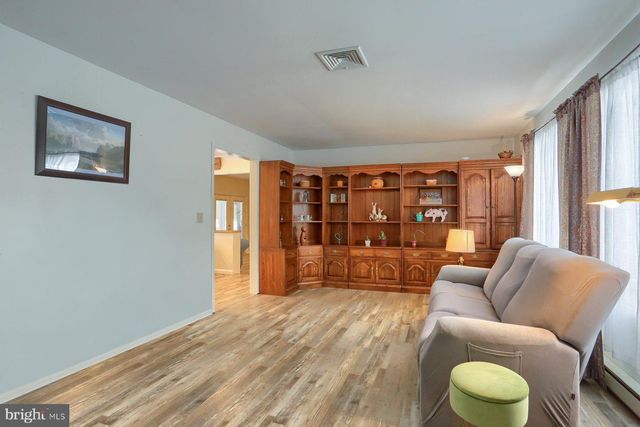 102 FAIRWAY DRIVE, Mechanicsburg, PA 17055