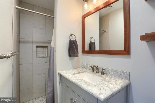 102 FAIRWAY DRIVE, Mechanicsburg, PA 17055