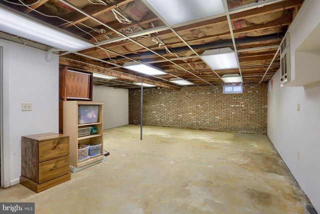 102 FAIRWAY DRIVE, Mechanicsburg, PA 17055