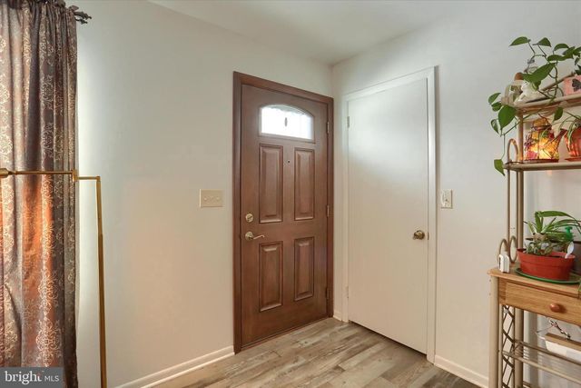 102 FAIRWAY DRIVE, Mechanicsburg, PA 17055