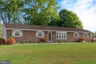 102 FAIRWAY DRIVE, Mechanicsburg, PA 17055