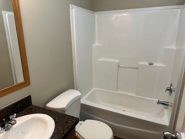 449 Francis Street, Jacksonville, NC 28546