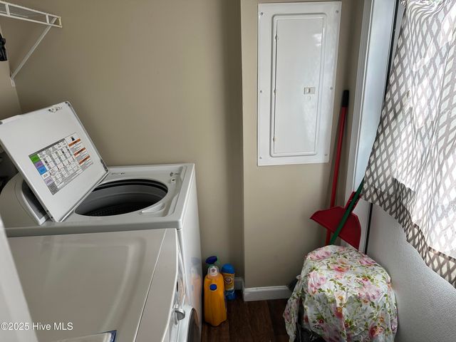 449 Francis Street, Jacksonville, NC 28546