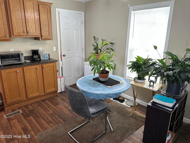 449 Francis Street, Jacksonville, NC 28546