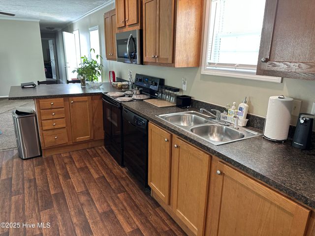 449 Francis Street, Jacksonville, NC 28546