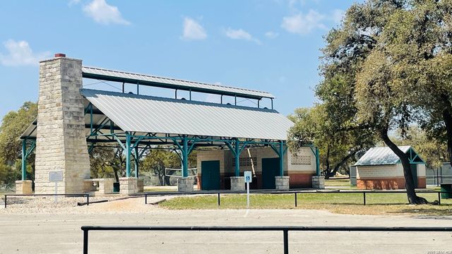 252 river cliff, Spring Branch, TX 78070