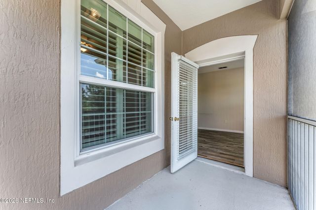 7990 BAYMEADOWS Road 1015, Jacksonville, FL 32256