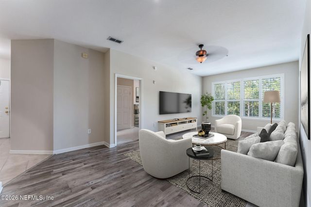 7990 BAYMEADOWS Road 1015, Jacksonville, FL 32256