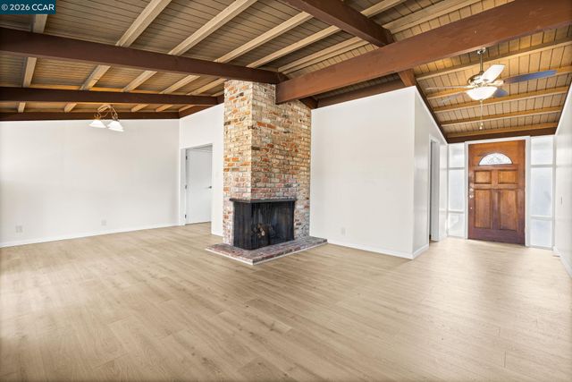 1439 Toyon Dr, Concord, CA 94520