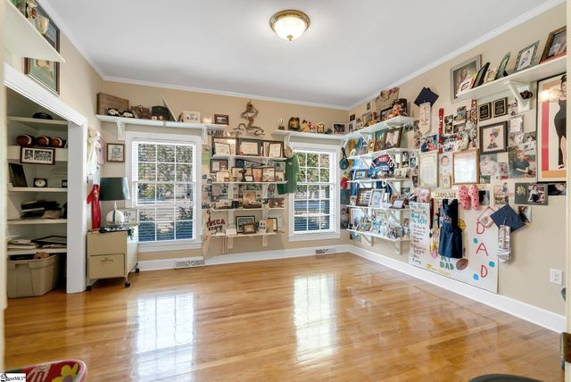 307 S. Broad Street, Clinton, SC 29325