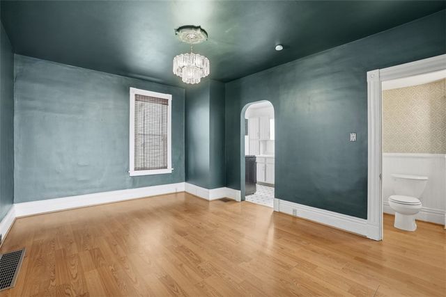 516 Eau Claire Street, City Of But Ne, PA 16001