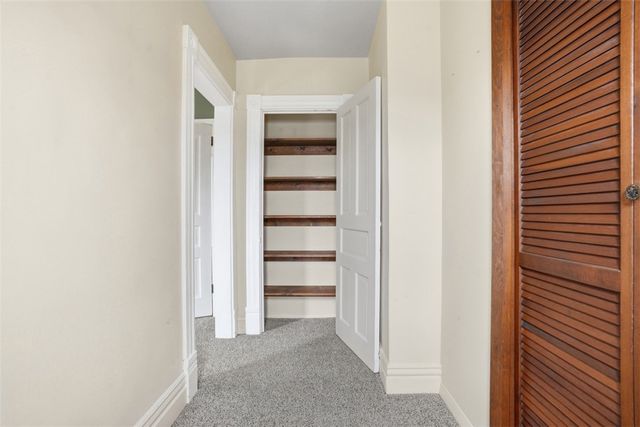 516 Eau Claire Street, City Of But Ne, PA 16001