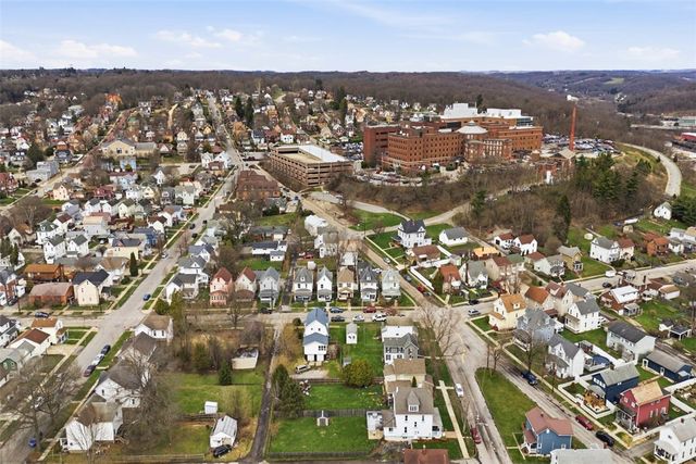 516 Eau Claire Street, City Of But Ne, PA 16001