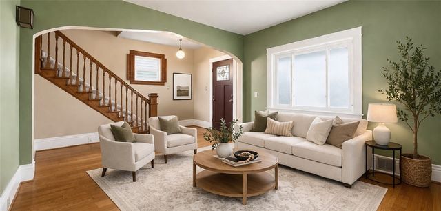 516 Eau Claire Street, City Of But Ne, PA 16001