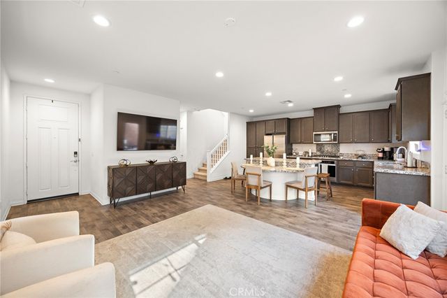 7223 Prelude Way, Fontana, CA 92336