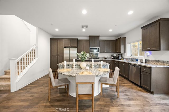7223 Prelude Way, Fontana, CA 92336