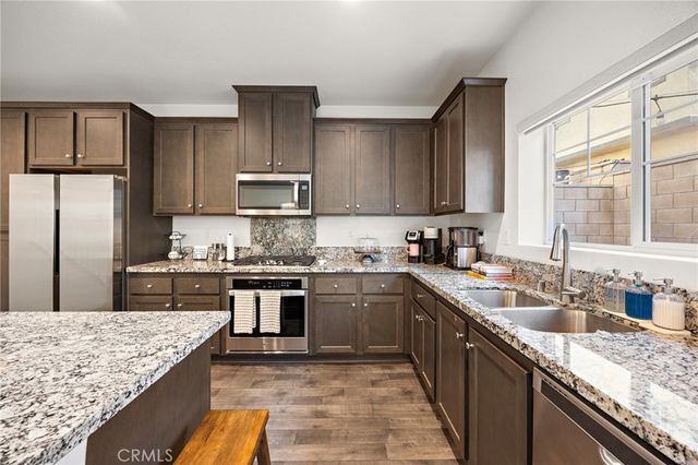 7223 Prelude Way, Fontana, CA 92336