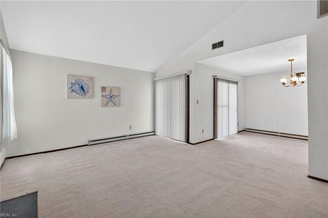 722 Weymouth CT, Virginia Beach, VA 23462