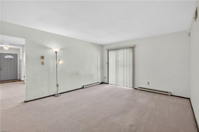 722 Weymouth CT, Virginia Beach, VA 23462