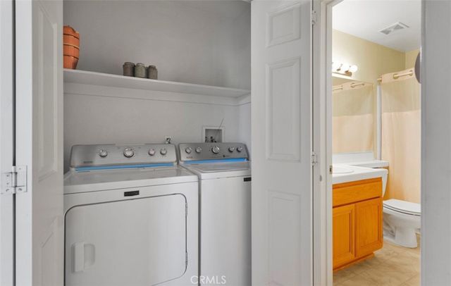 11566 Oak, Apple Valley, CA 92308