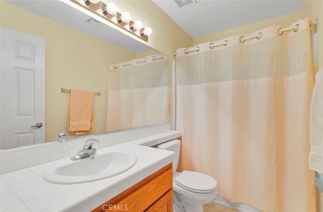 11566 Oak, Apple Valley, CA 92308