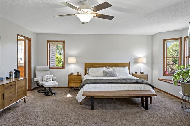 512 138th Avenue NE, Ham Lake, MN 55304