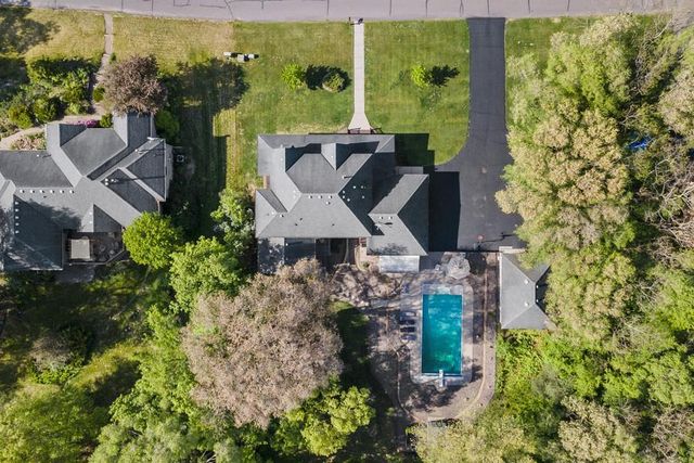 512 138th Avenue NE, Ham Lake, MN 55304