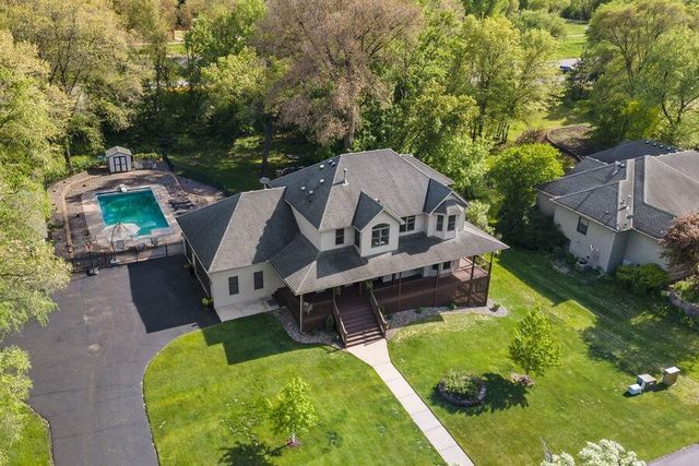 512 138th Avenue NE, Ham Lake, MN 55304