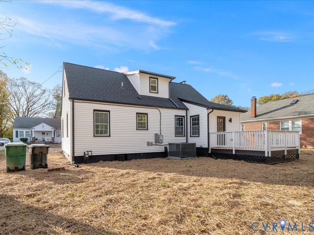 807 Hamilton Ave, Colonial Heights, VA 23834