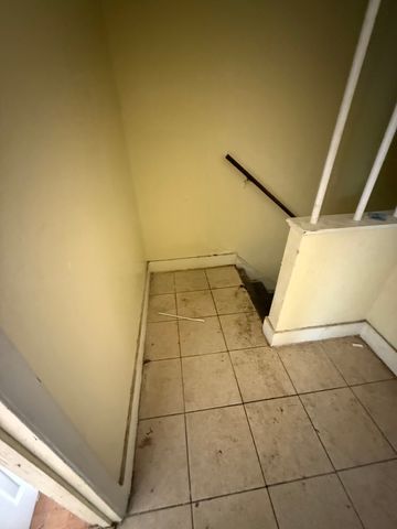 10611 S COTTAGE GROVE Avenue, Chicago, IL 60628