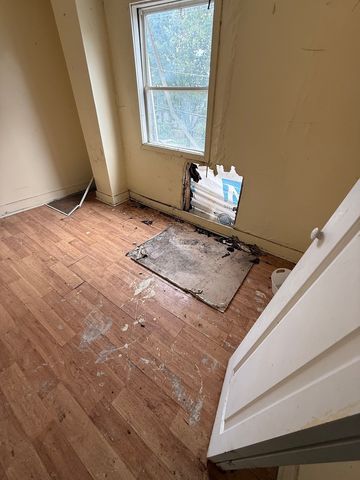 10611 S COTTAGE GROVE Avenue, Chicago, IL 60628