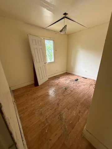 10611 S COTTAGE GROVE Avenue, Chicago, IL 60628