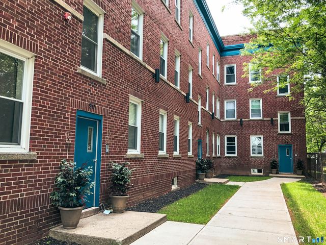 90 Bristol Street, New Haven, CT 06511
