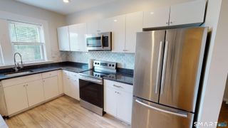 90 Bristol Street, New Haven, CT 06511