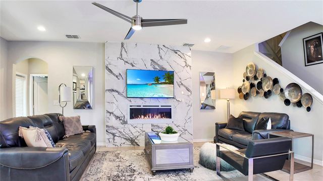 101 PHILIPPE COURT, Debary, FL 32713