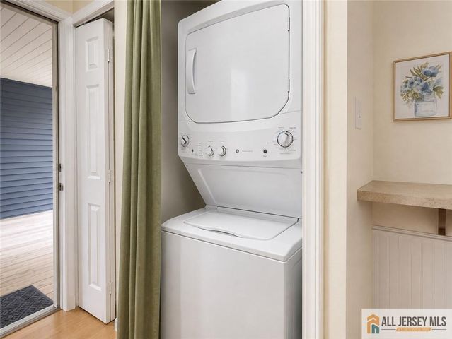 130 Longfield Court 130, East Brunswick, NJ 08816