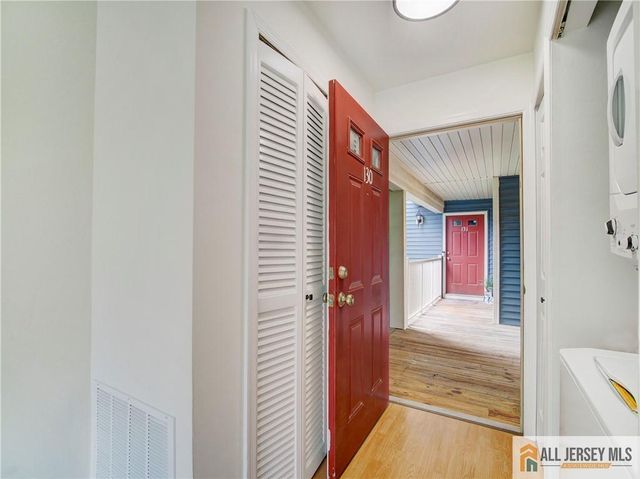 130 Longfield Court 130, East Brunswick, NJ 08816