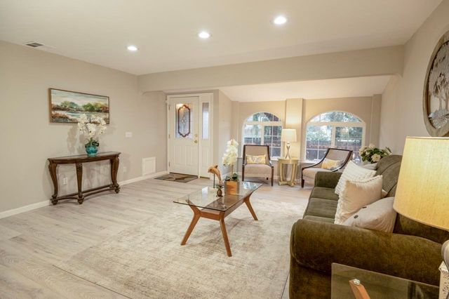 4252 El Cerrito Rd, Concord, CA 94518