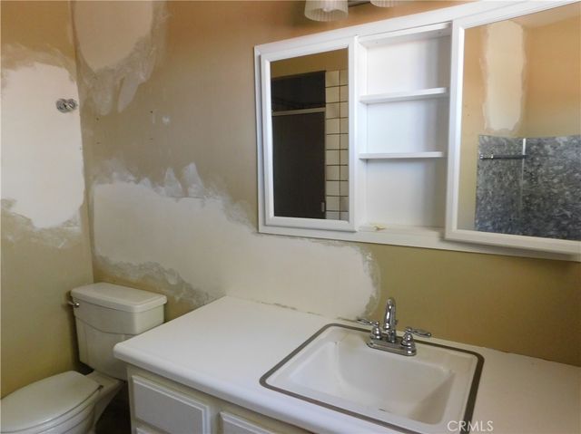 16873 Alexander, Edwards, CA 93523